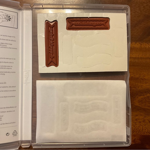 Stampin Up! Itty Bitty Banners set of 6 clear mount stamp set - Picture 3 of 5